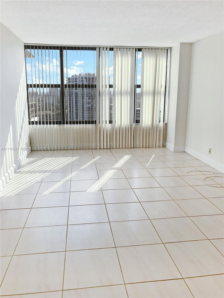 OLYMPUS CONDO · #1716 in Hallandale Beach - Photo 8