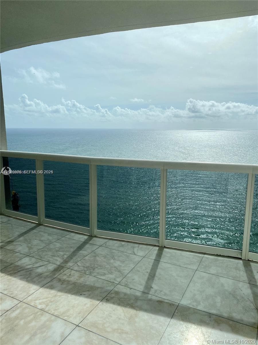 Ocean Four #4004