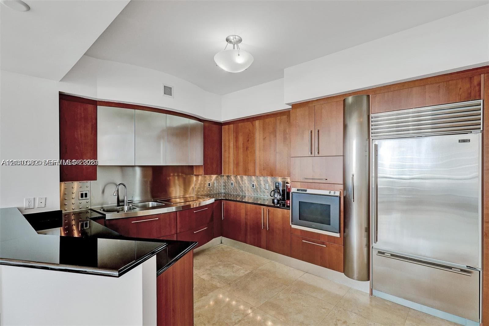 Trump Palace · #1003 in Sunny Isles Beach - Photo 13