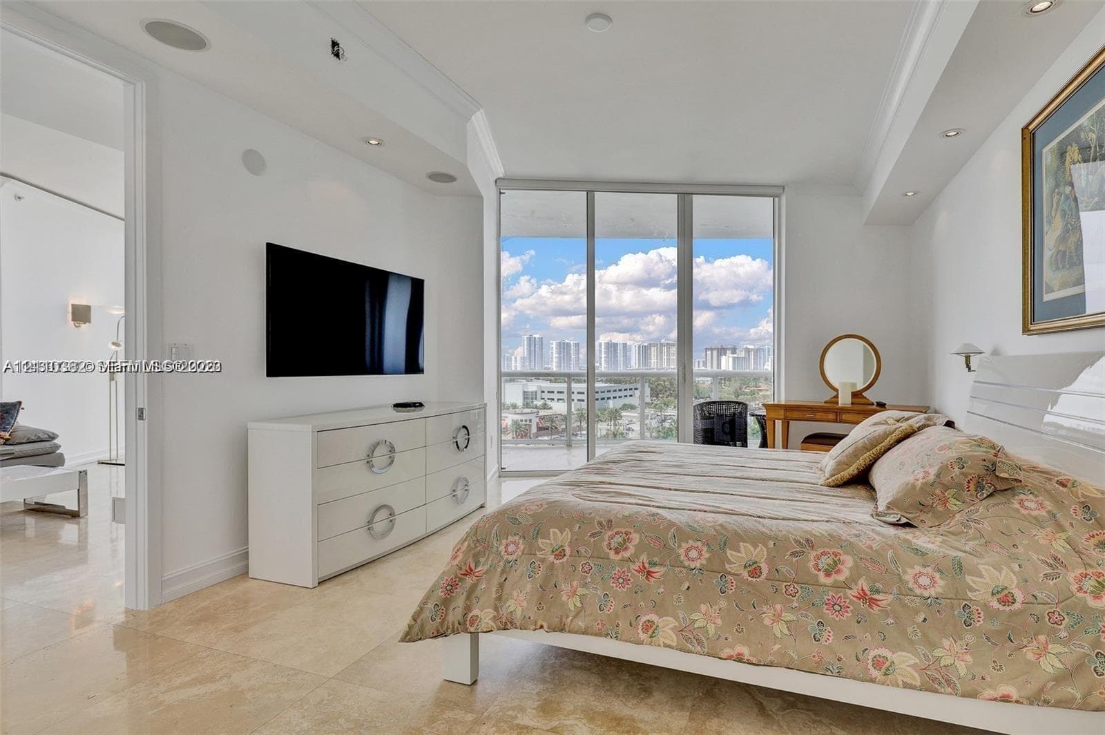 Trump Palace · #1003 in Sunny Isles Beach - Photo 22