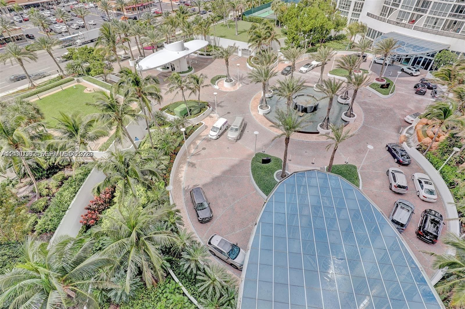 Trump Palace · #1003 in Sunny Isles Beach - Photo 10