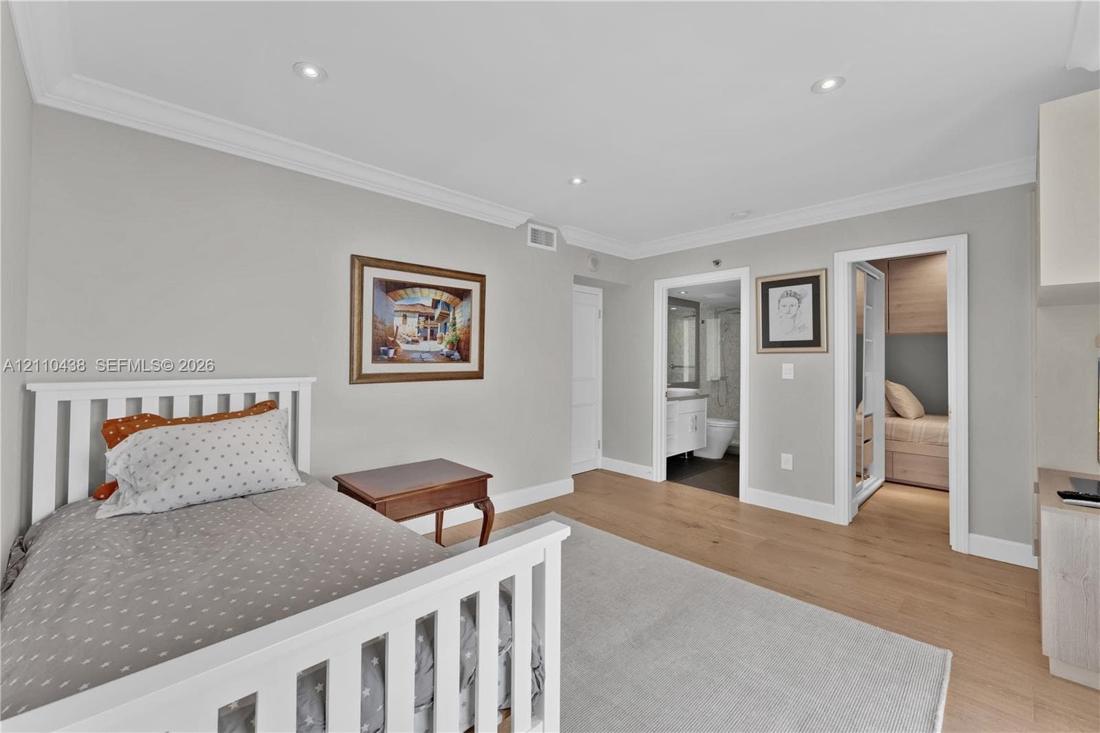 2nd Bedroom
