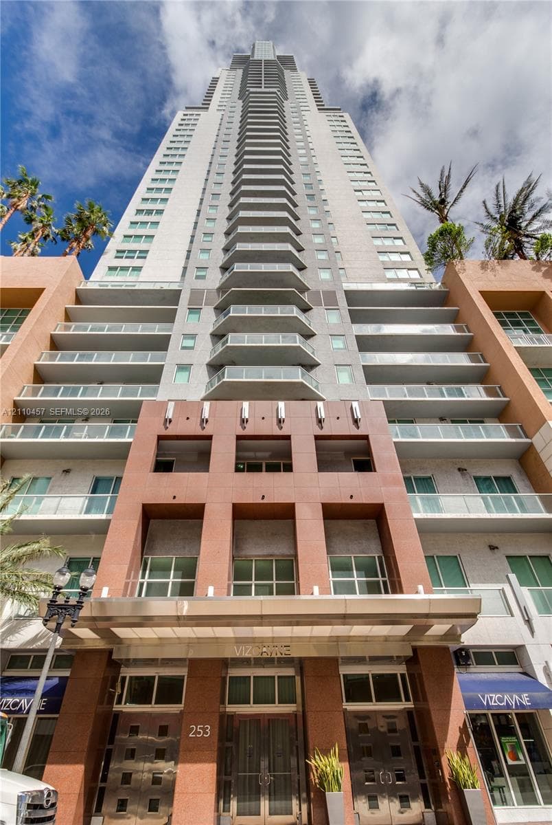 Vizcayne South · #3702 in Miami - Photo 21