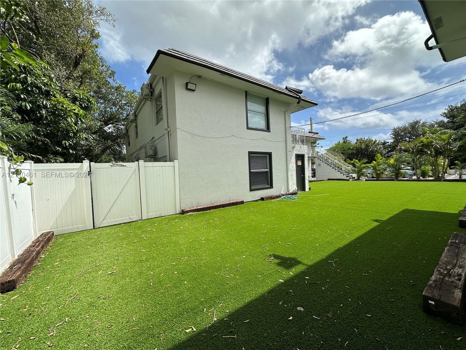LAUDERDALE GARDENS · #6 in Fort Lauderdale - Photo 26