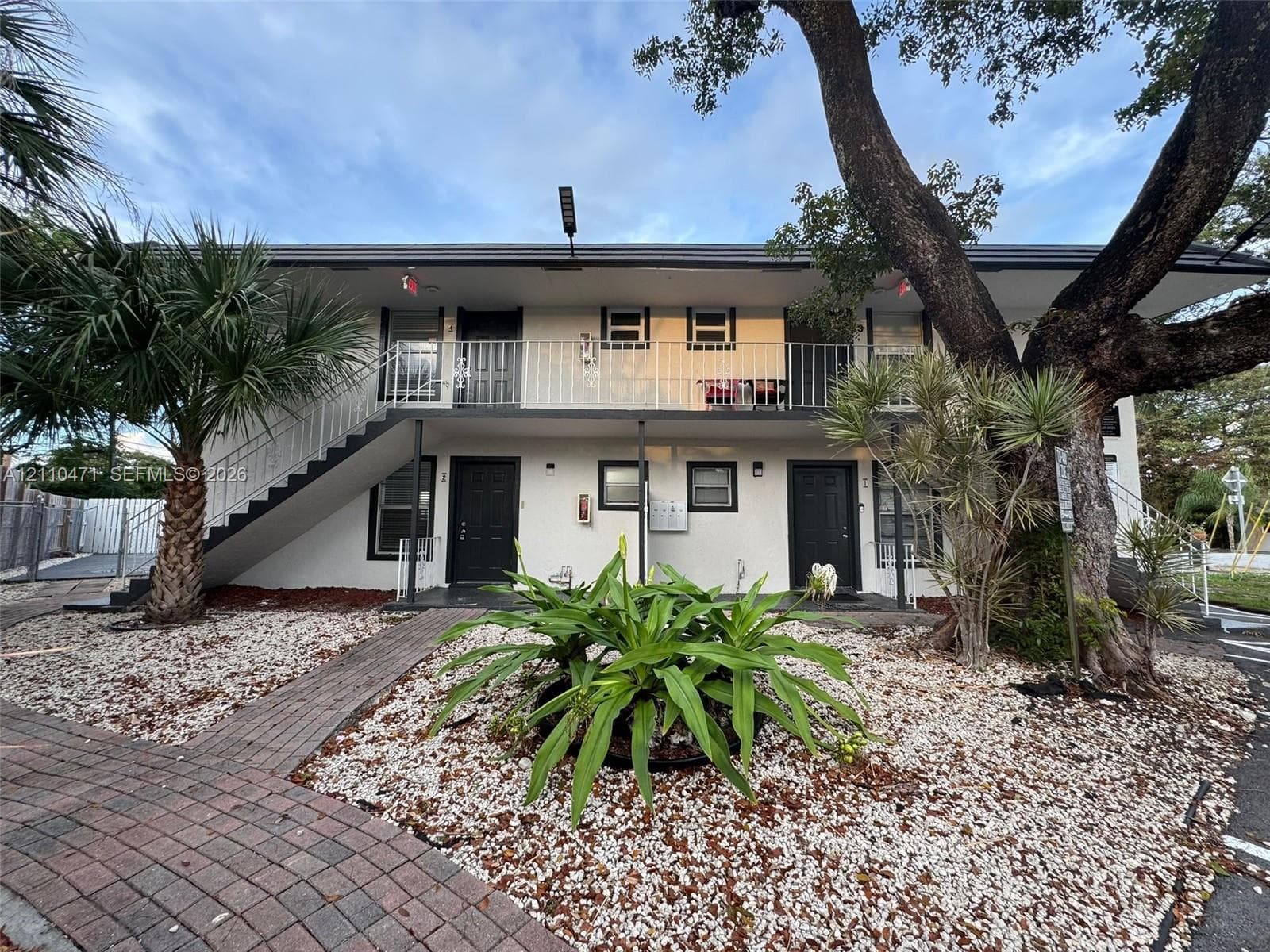 LAUDERDALE GARDENS · #2 in Fort Lauderdale - Photo 27