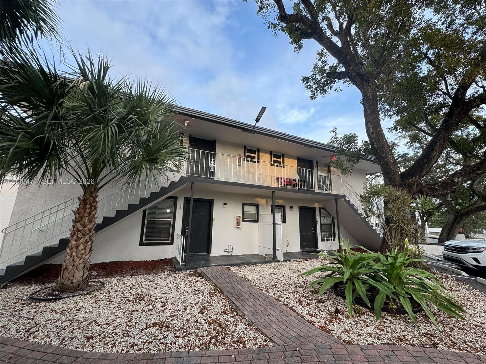 LAUDERDALE GARDENS · #2 in Fort Lauderdale - Photo 28