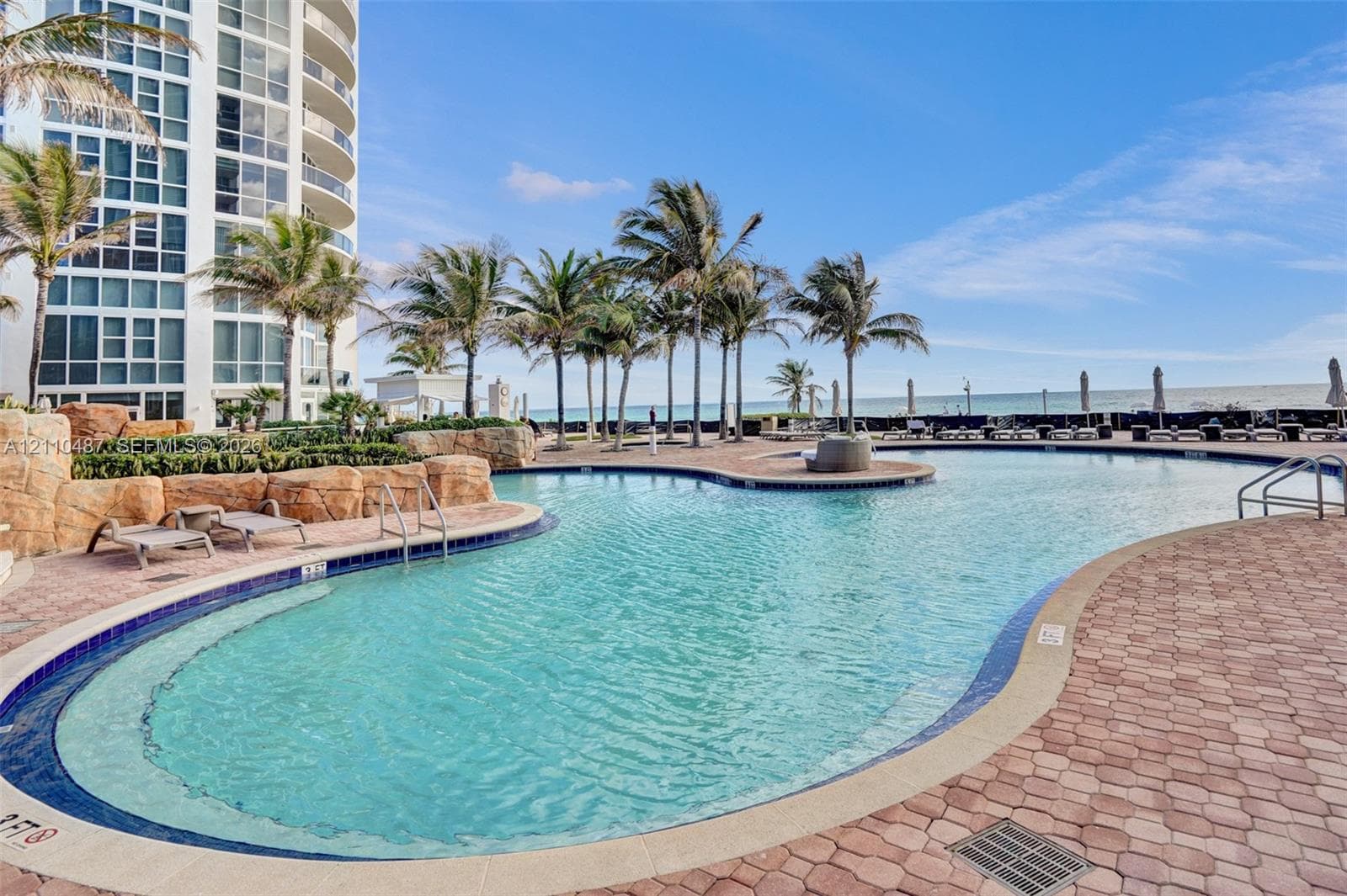 Trump Royale · #3402 in Sunny Isles Beach - Photo 6