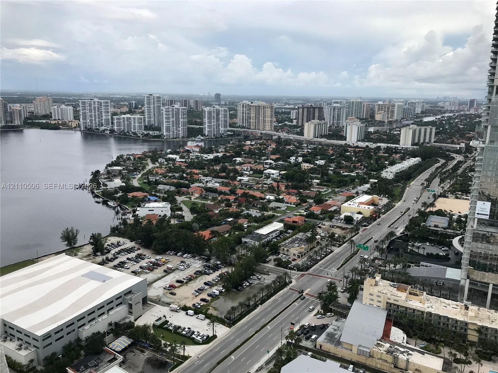 Trump Royale · #5104 in Sunny Isles Beach - Photo 2
