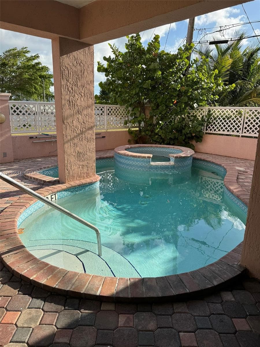 ATLANTIC ROSE CONDO · #304 in Surfside - Photo 15