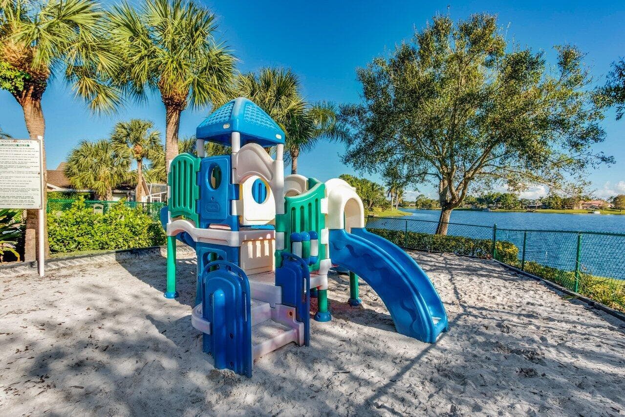 043-1551YachtmanPlace-Wellington-FL-3341