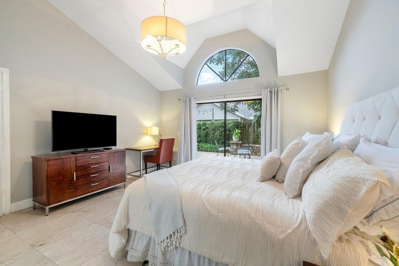 028-1551YachtmanPlace-Wellington-FL-3341