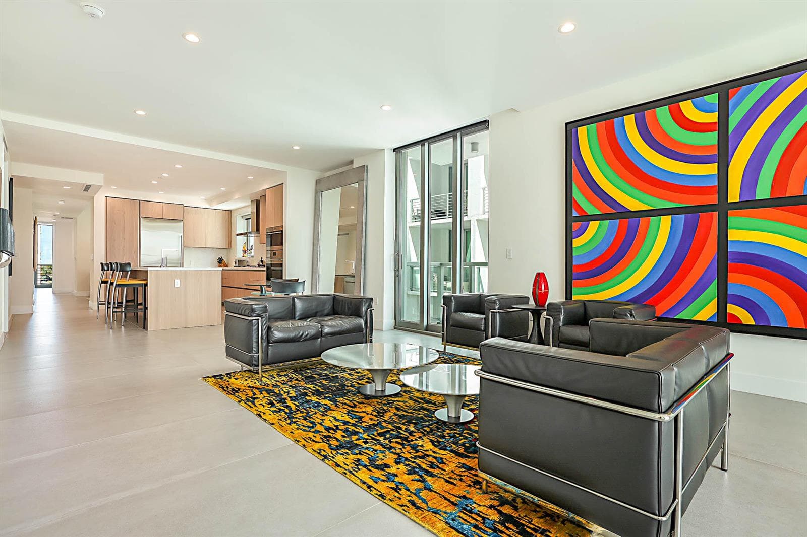 GRAND ROOM