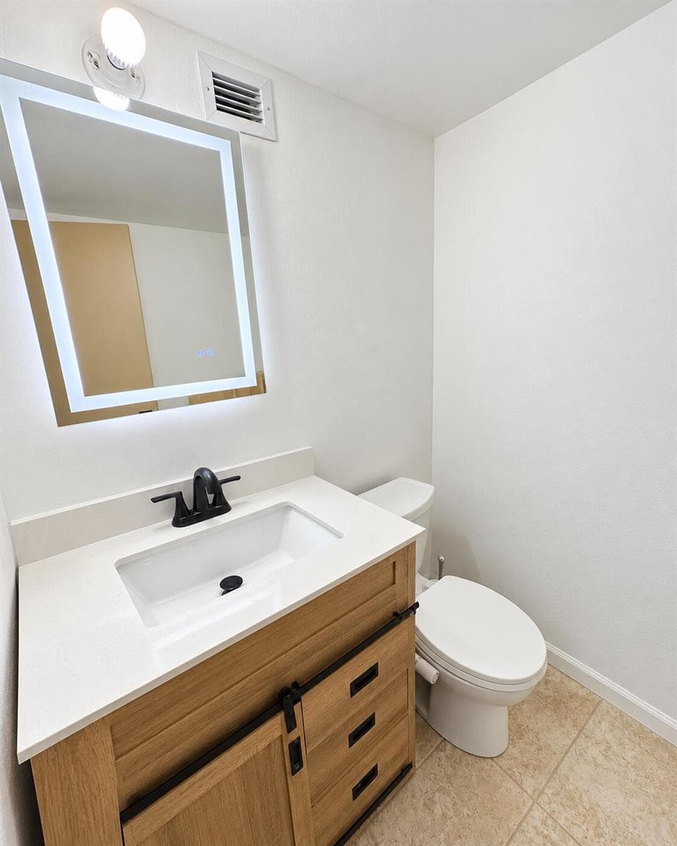 10_Second_Bedroom