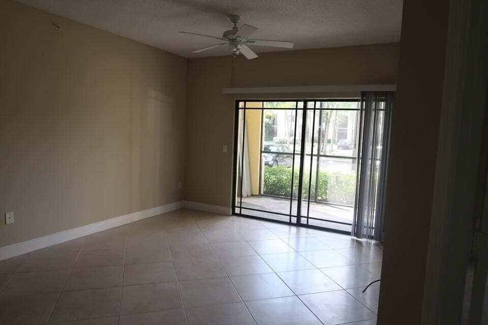 2725-106 LV ROOM