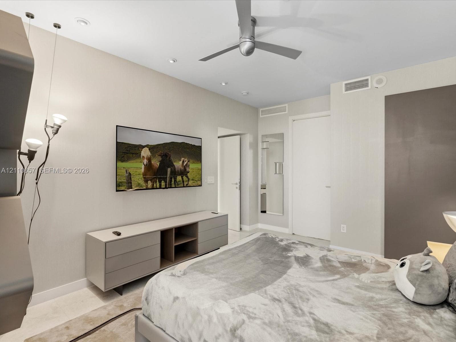Trump Tower III · #2901 in Sunny Isles Beach - Photo 19