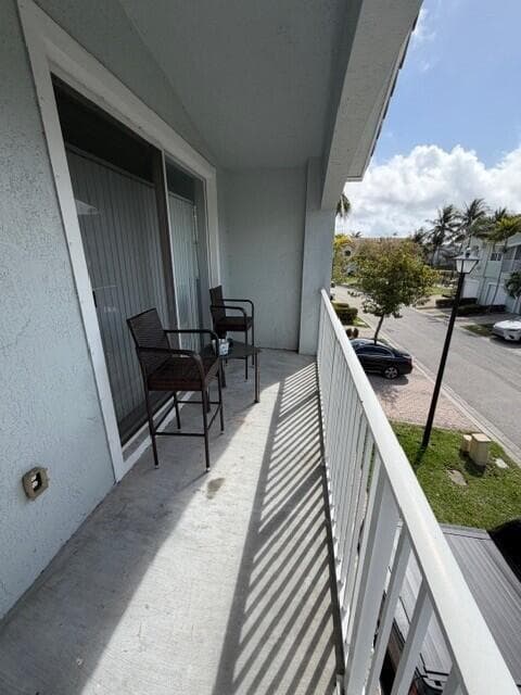 3013 LAUREL RIDGE PATIO