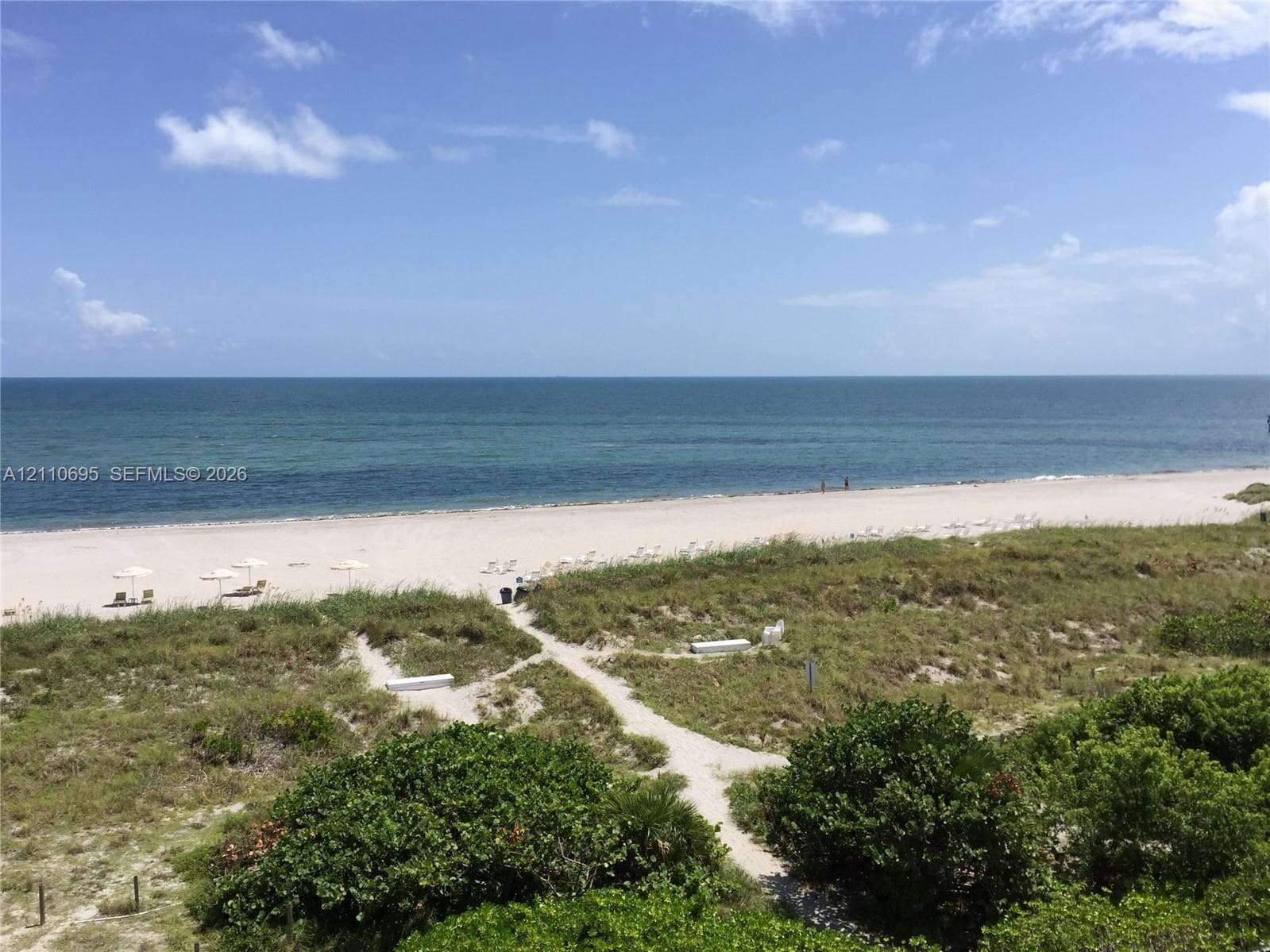 Commodore Club East · #501 in Key Biscayne - Photo 9