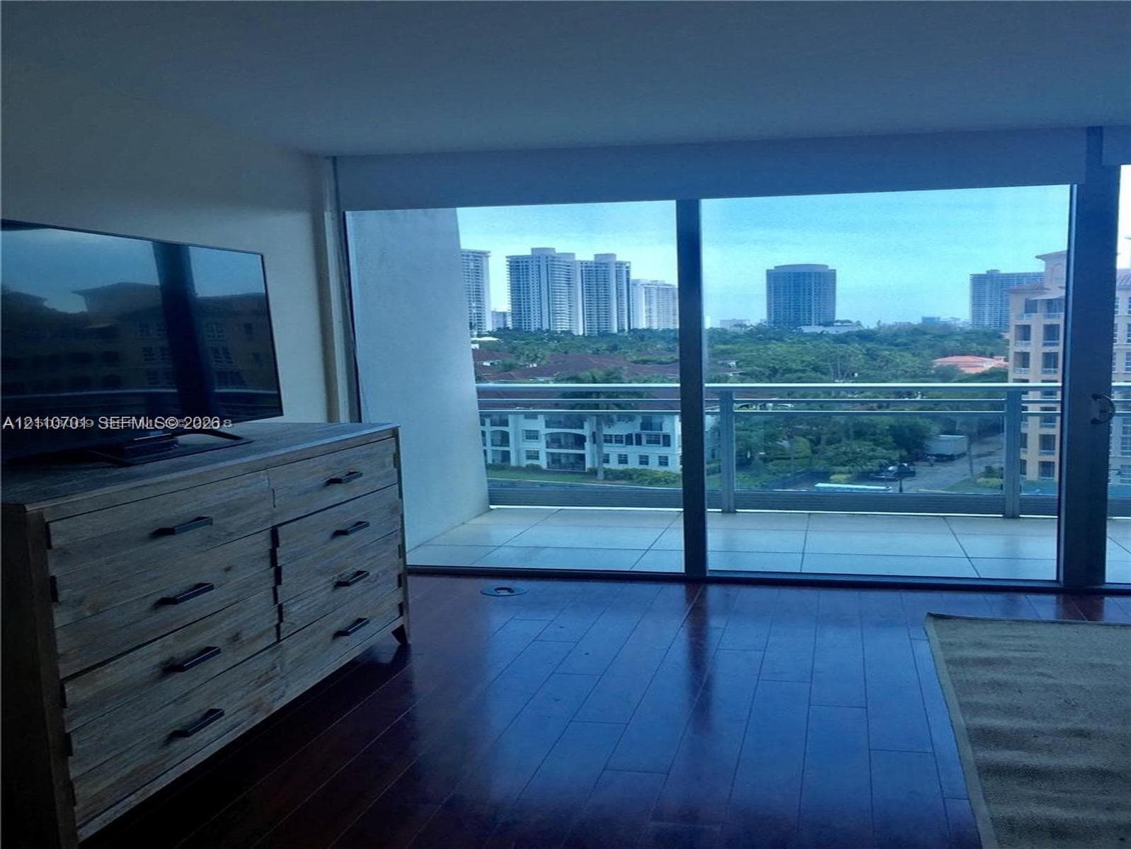 Artech · #434 in Aventura - Photo 22