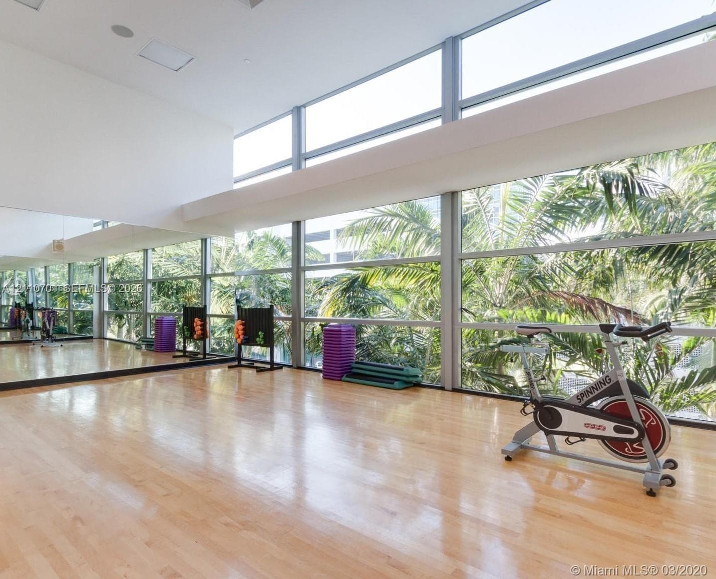 Artech · #434 in Aventura - Photo 14