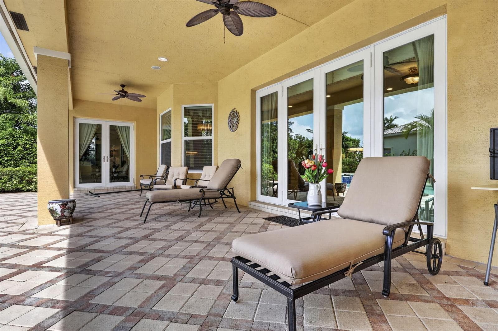 4485 ISLAND REEF DR.