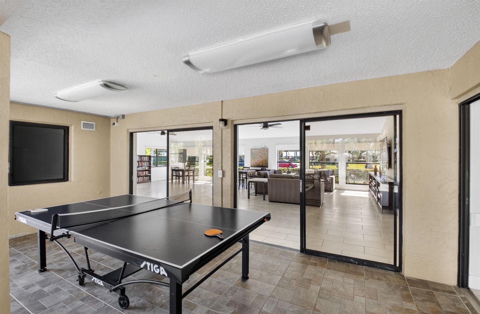 48-web-or-mls-EBF_1988And4more