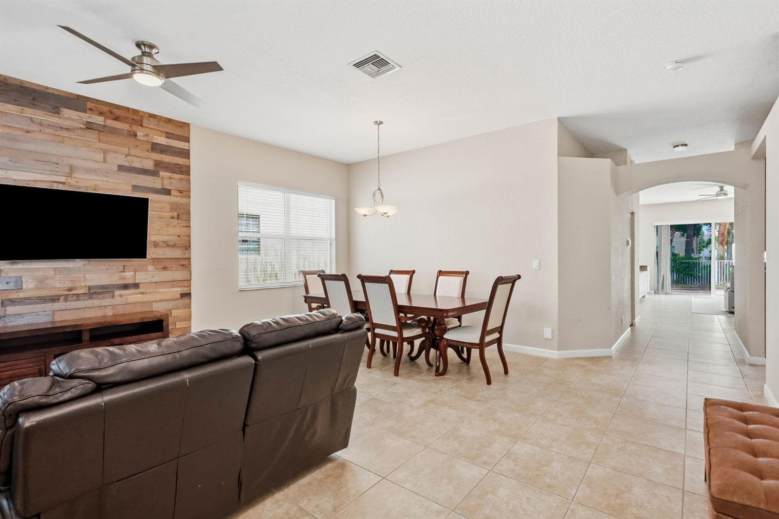 living dining 2