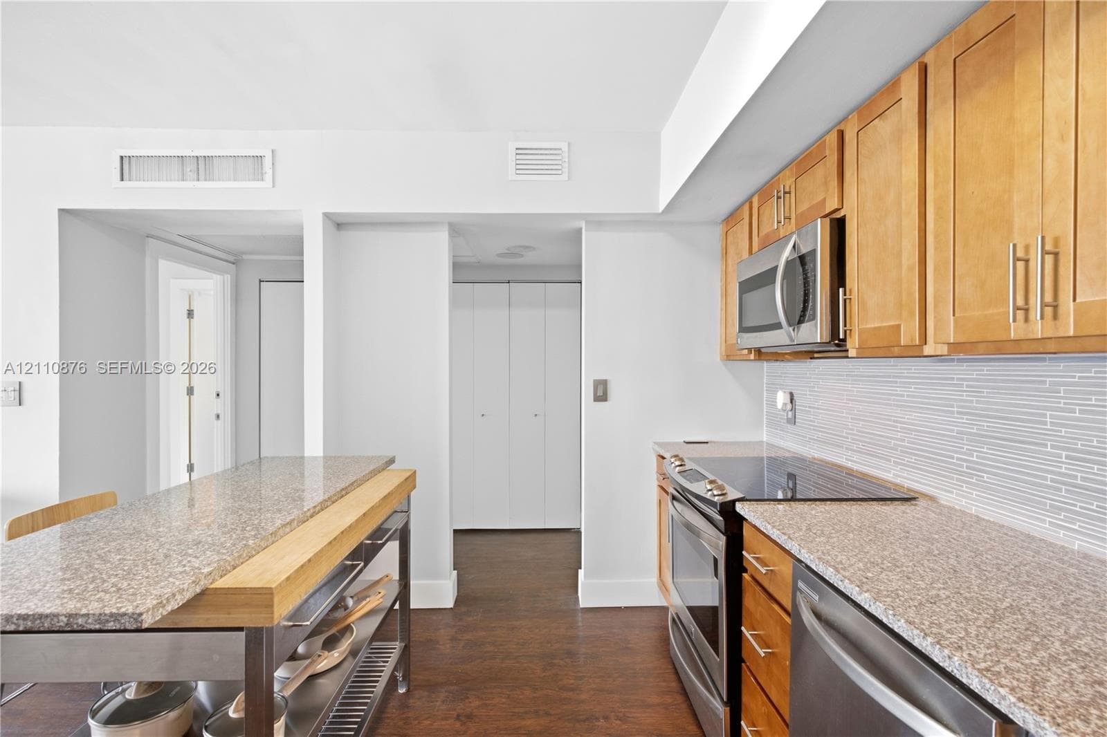 OCEANVIEW · #1219 in Sunny Isles Beach - Photo 7