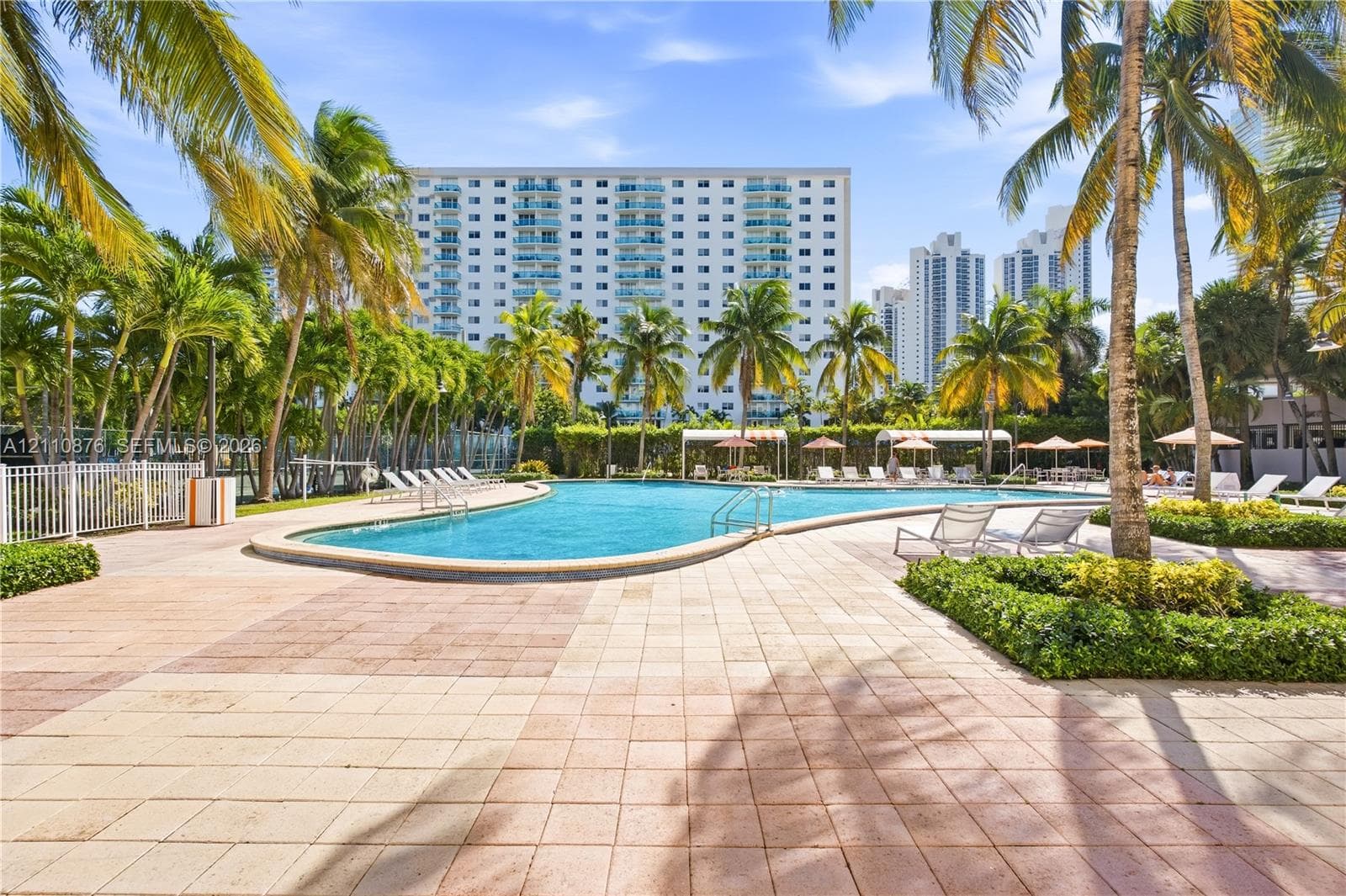OCEANVIEW · #1219 in Sunny Isles Beach - Photo 24