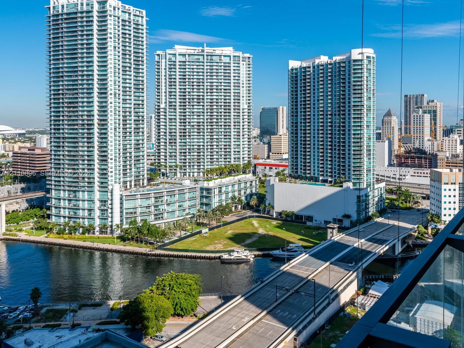 Reach Brickell City Centre · #1906 in Miami - Photo 80