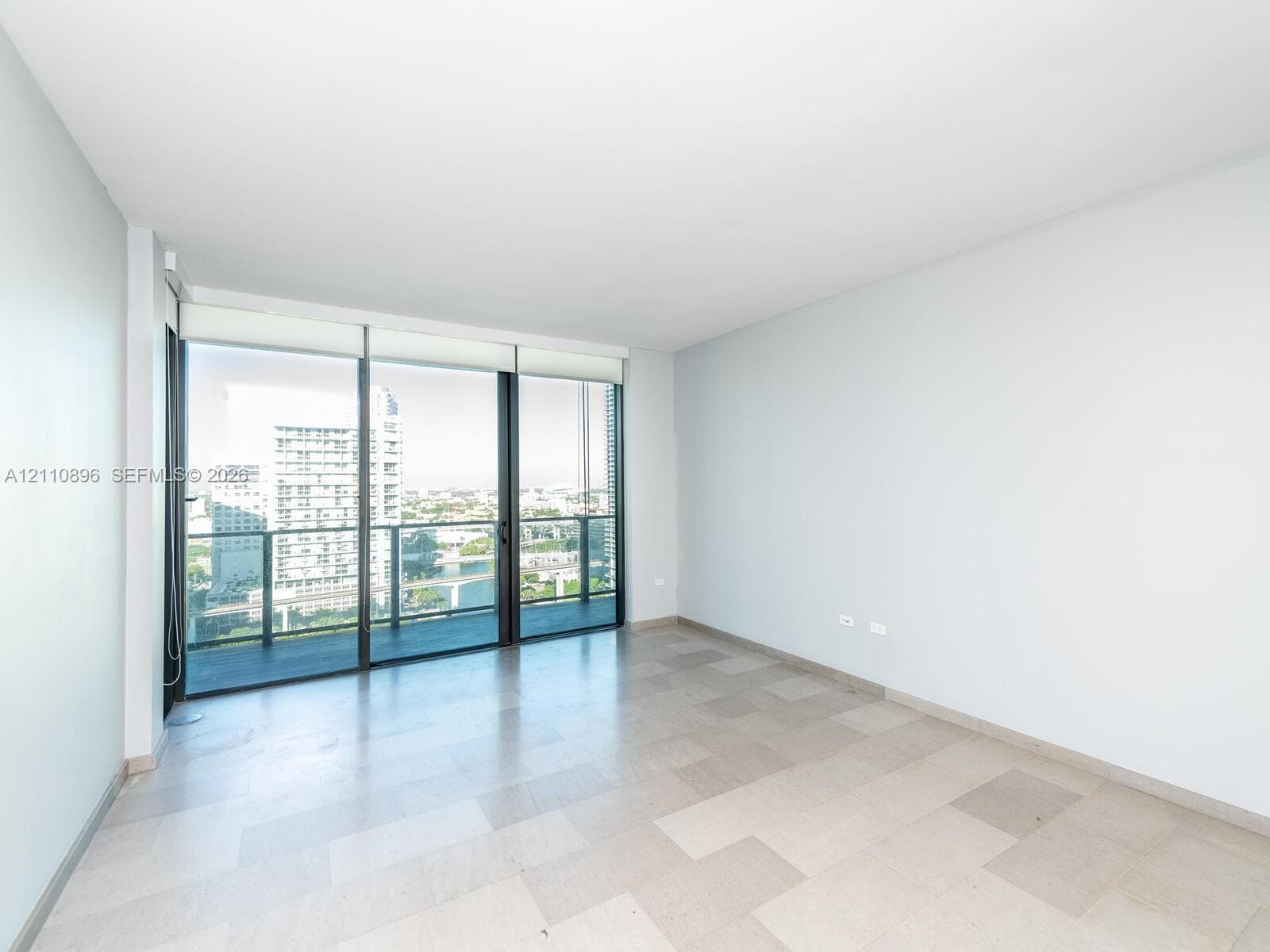 Reach Brickell City Centre · #1906 in Miami - Photo 14