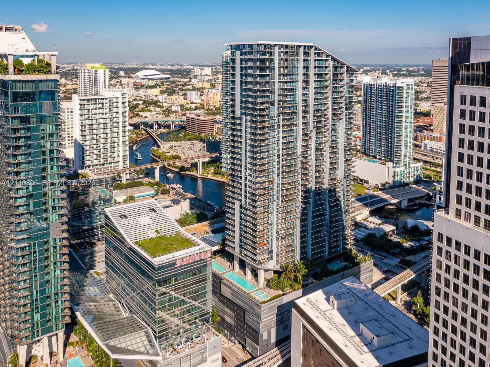 Reach Brickell City Centre · #1906 in Miami - Photo 35
