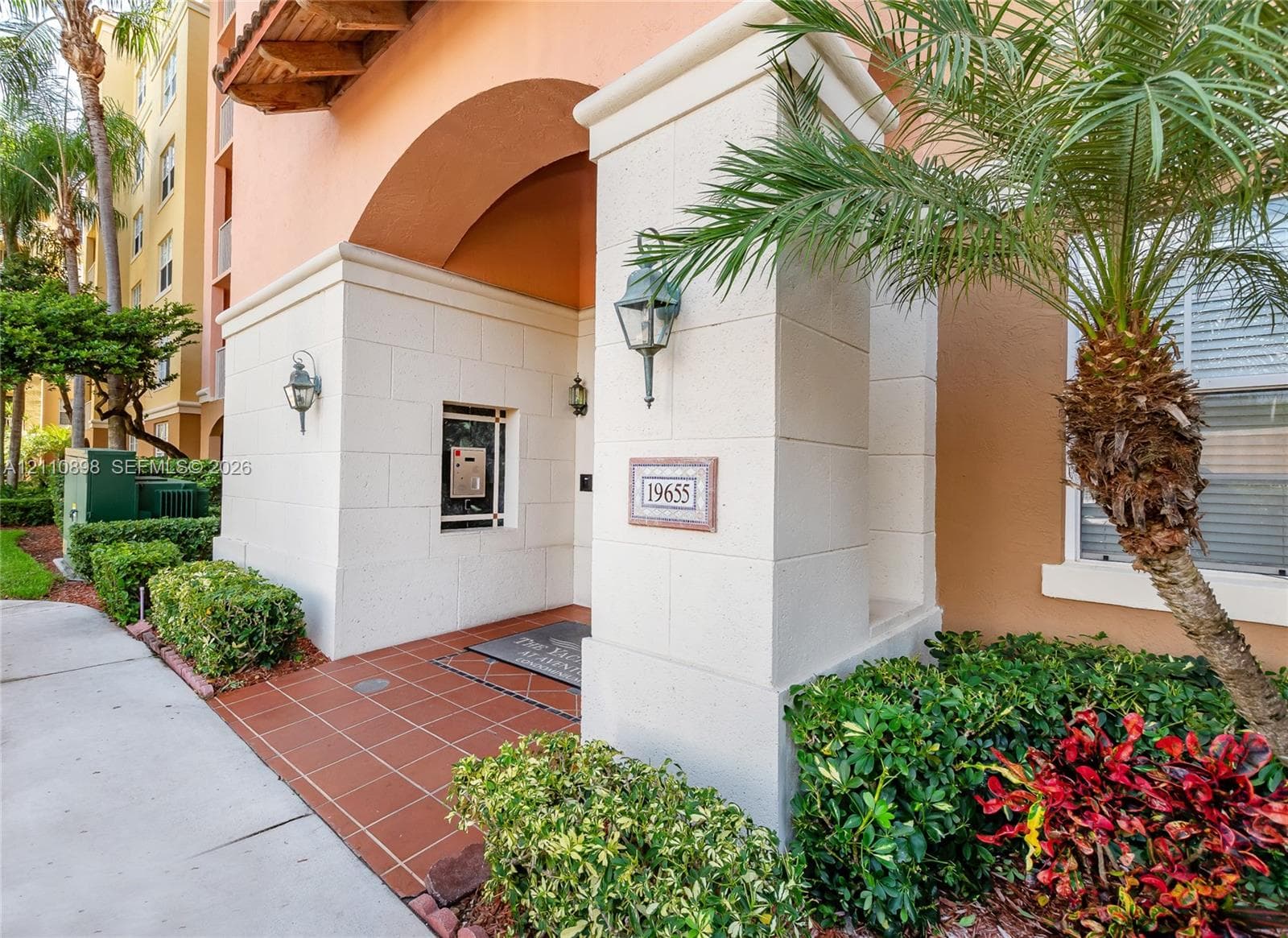 THE YACHT CLUB AT AVENTUR · #6207 in Aventura - Photo 3