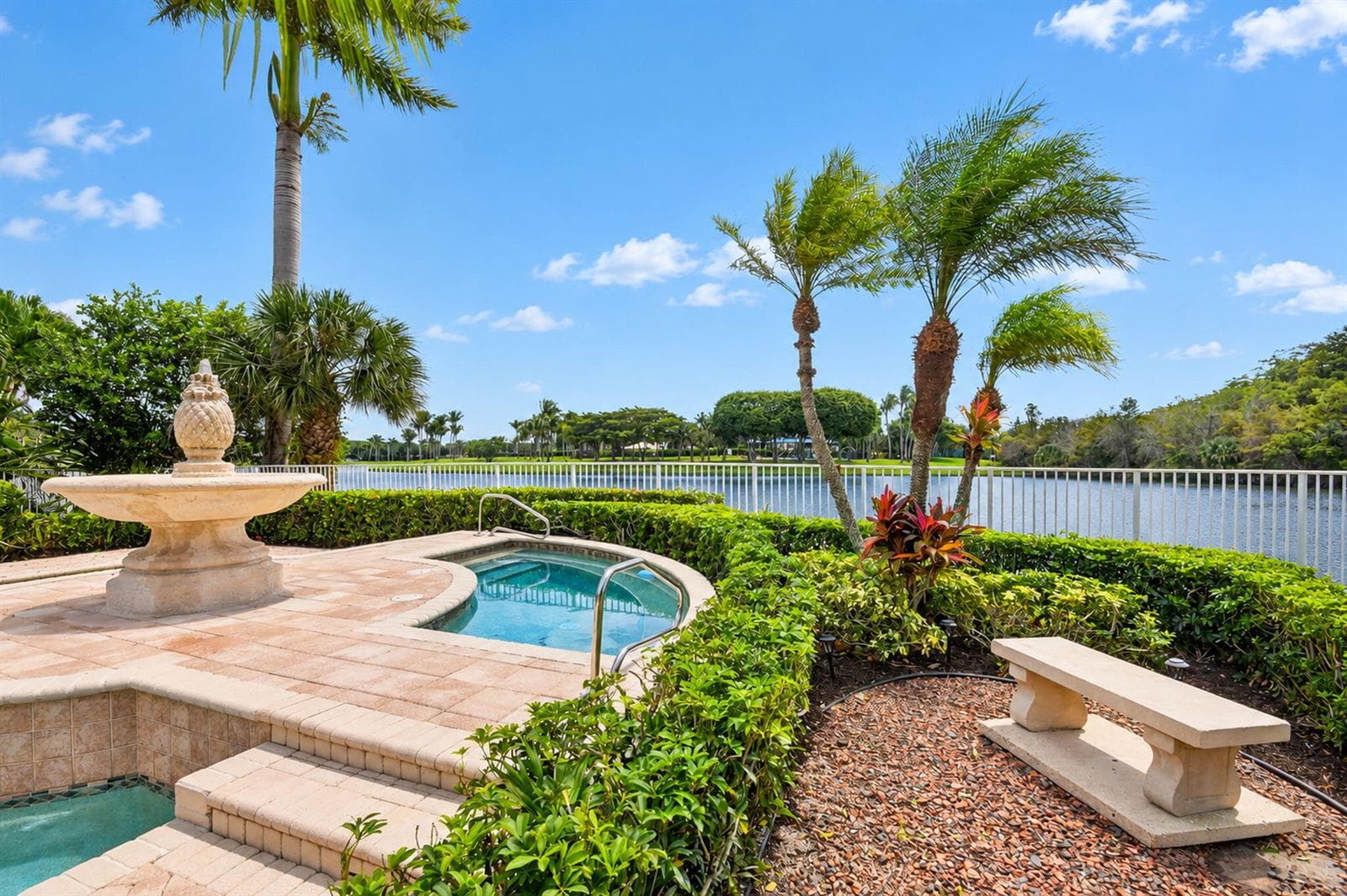 2286 Merriweather Way (49)