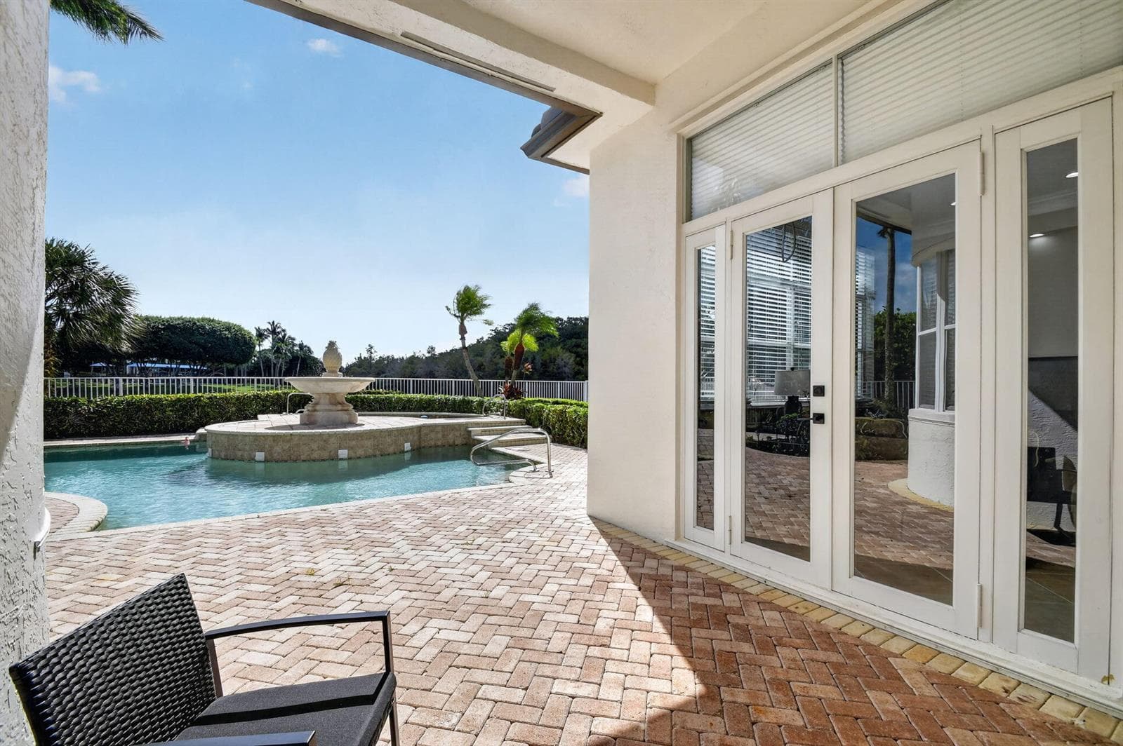 2286 Merriweather Way (35)