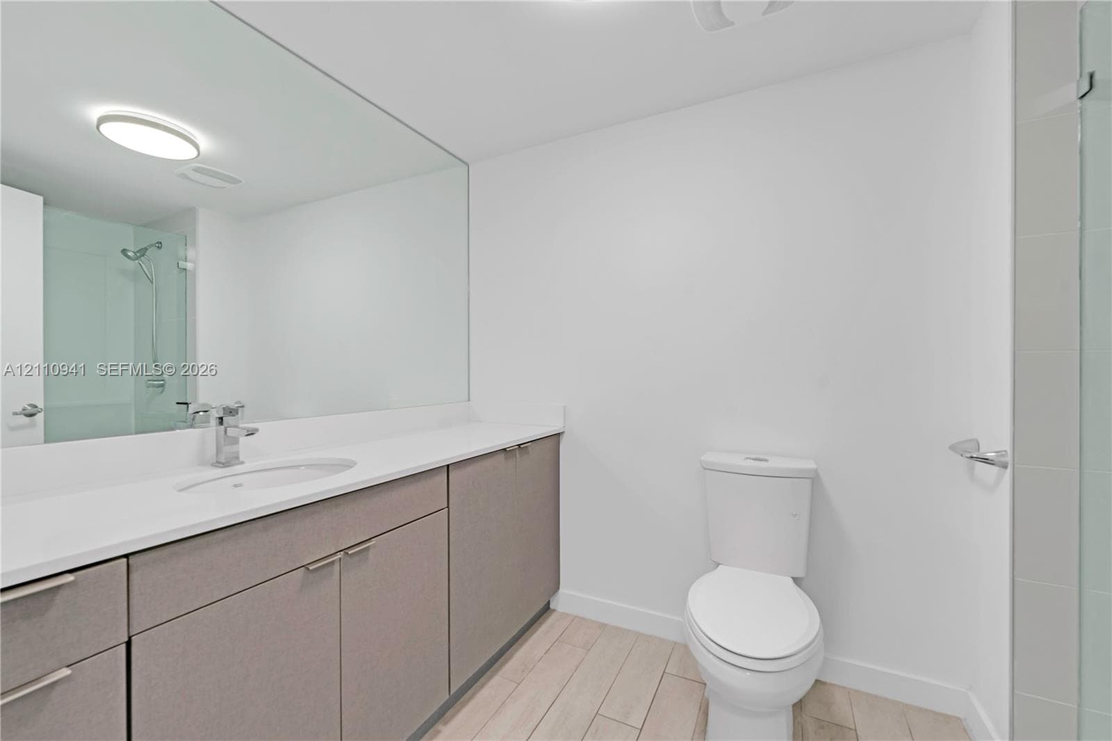 26 Edgewater · #907 in Miami - Photo 23