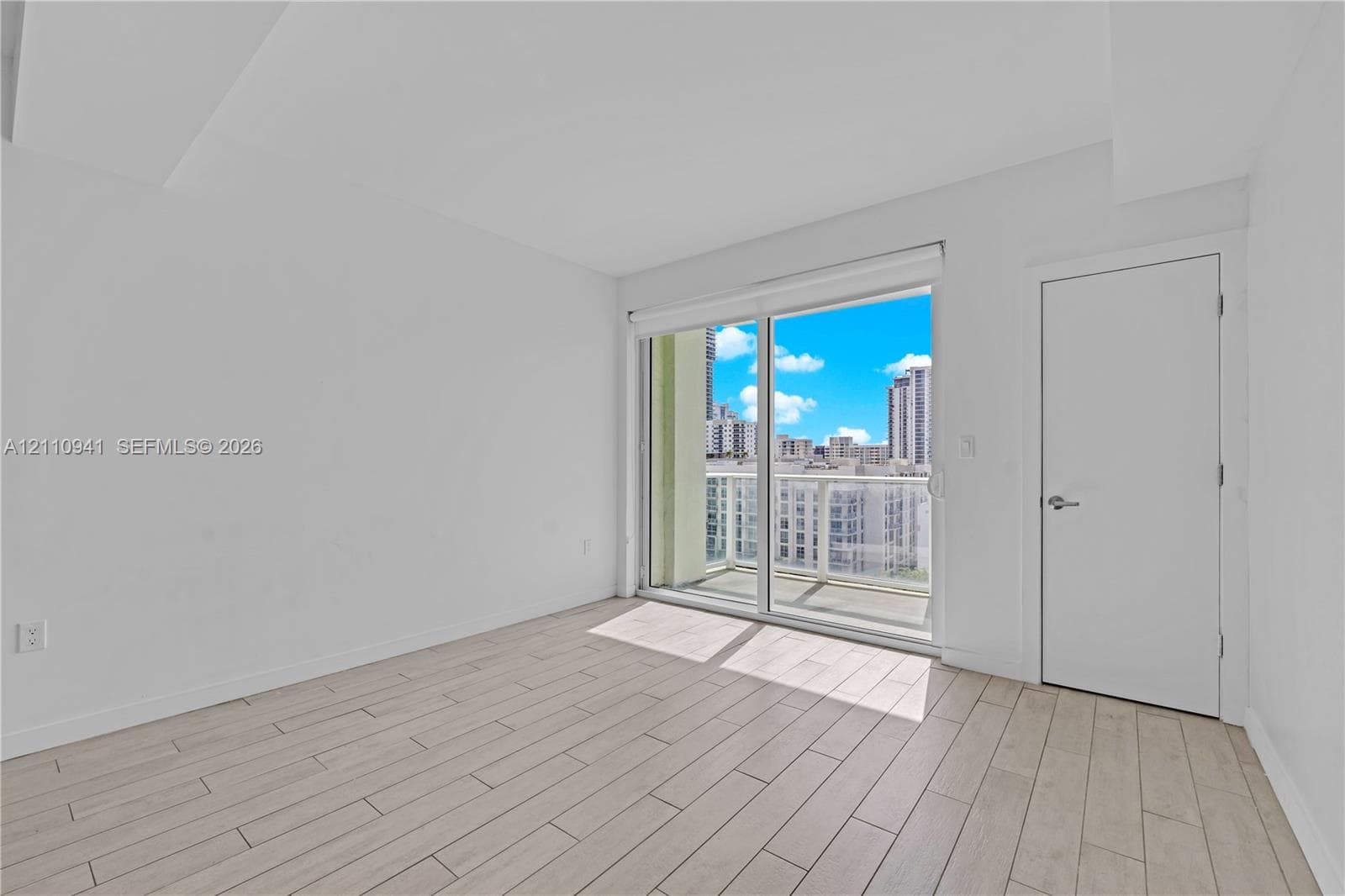 26 Edgewater · #907 in Miami - Photo 17