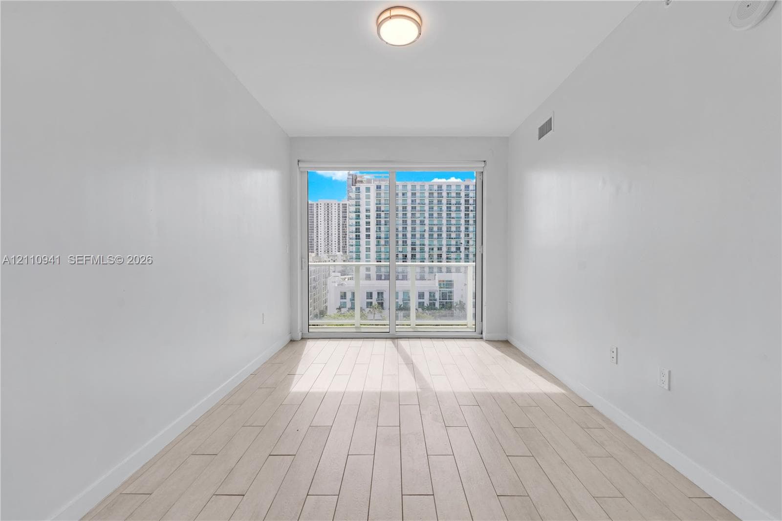 26 Edgewater · #907 in Miami - Photo 20