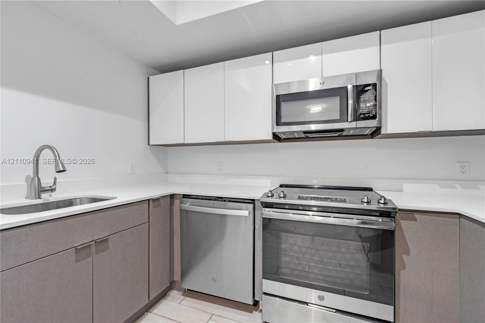 26 Edgewater · #907 in Miami - Photo 10
