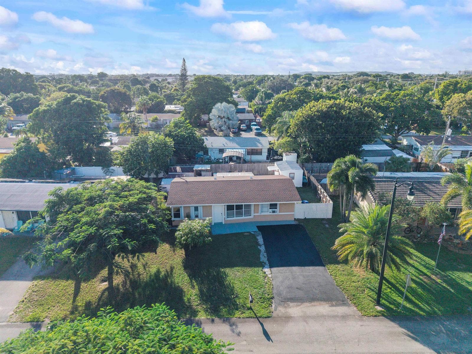 2911 Ne 11th Ave_005