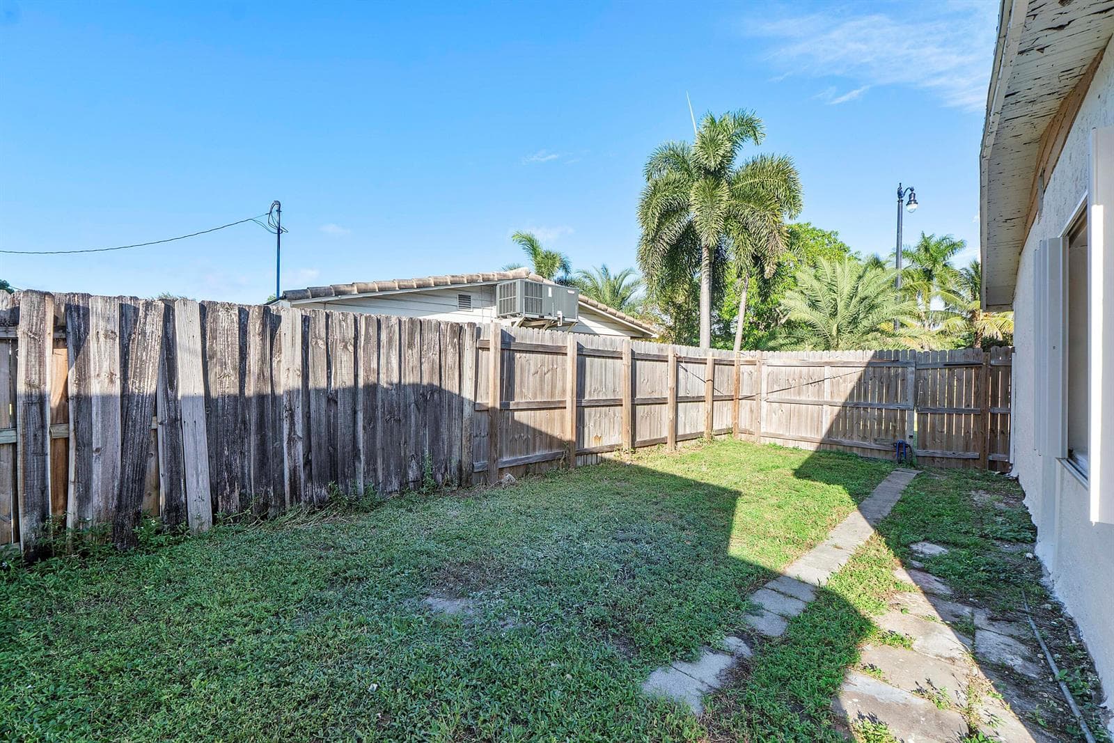 2911 Ne 11th Ave_041