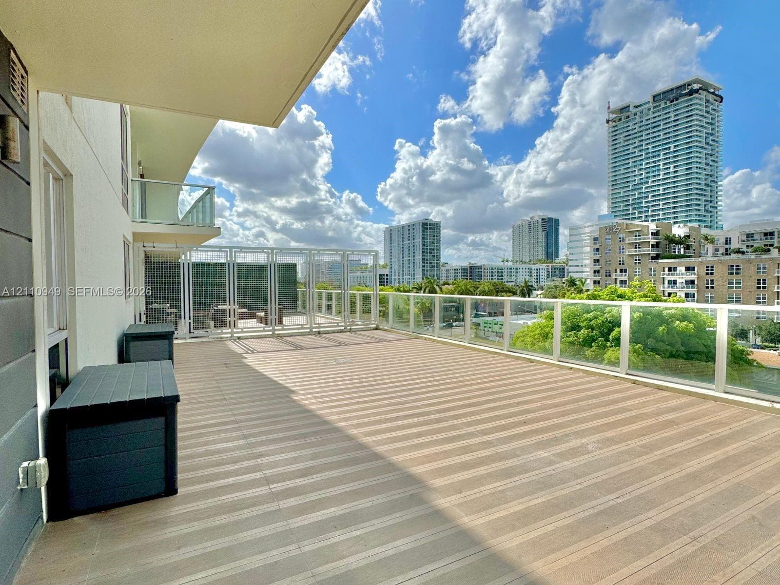 26 Edgewater · #519 in Miami - Photo 2