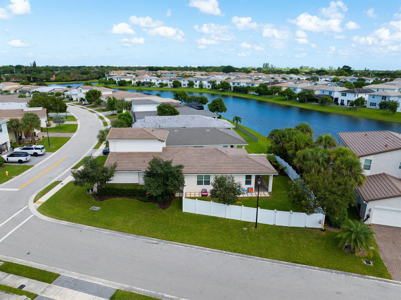 64-web-or-mls-4080 Rosa Dr_AERIAL_MEDIA3