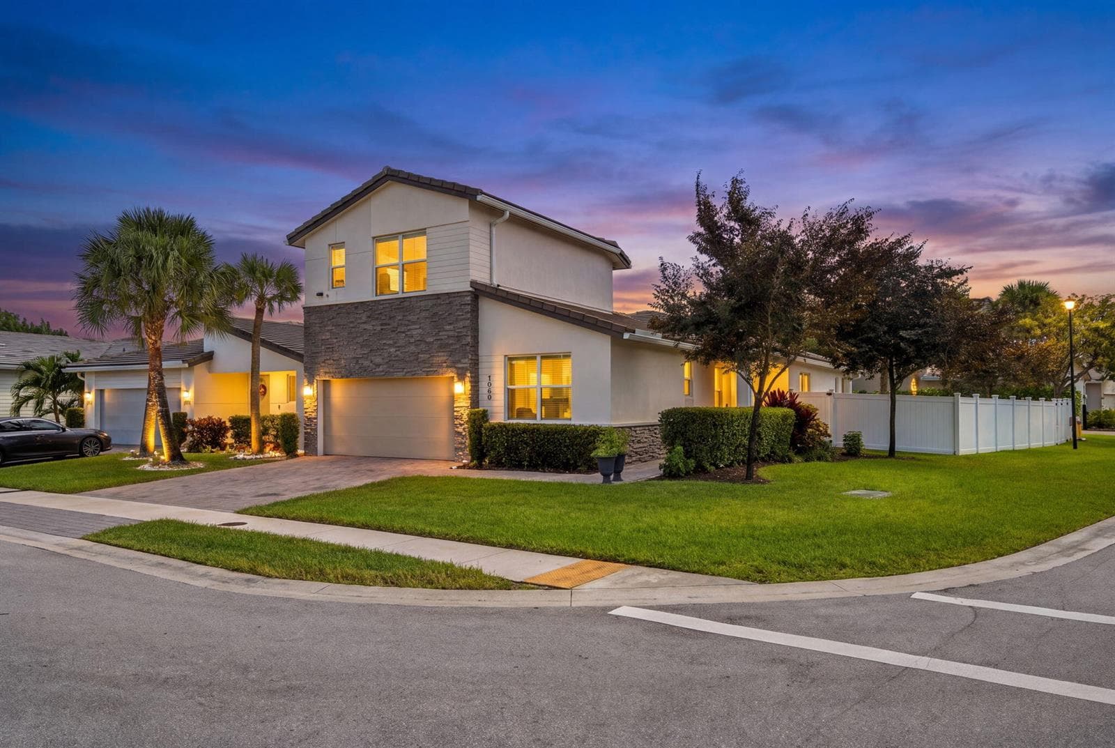 1-web-or-mls-1-web-or-mls-4080 Rosa Dr_M