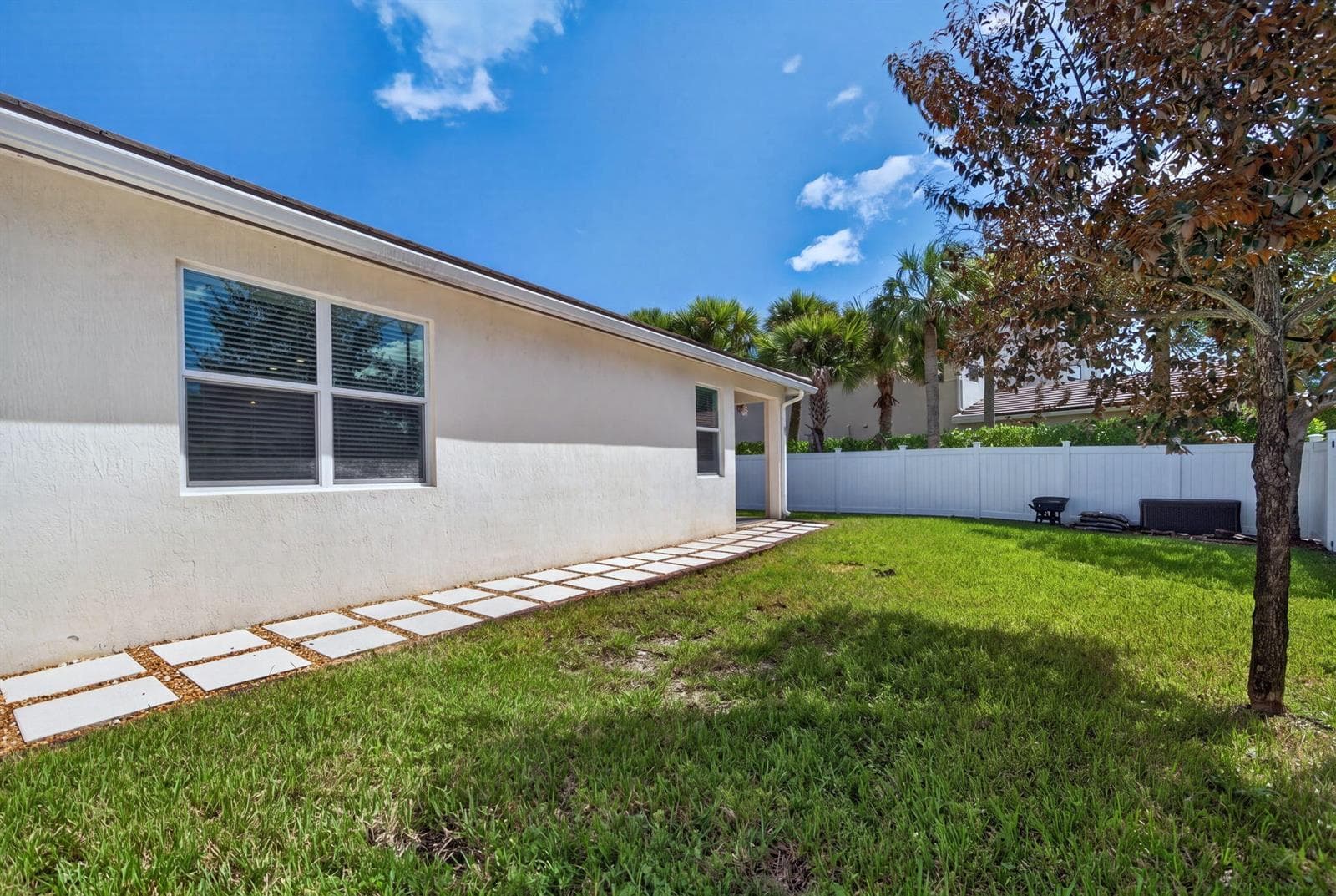 51-web-or-mls-50-web-or-mls-4080 Rosa Dr