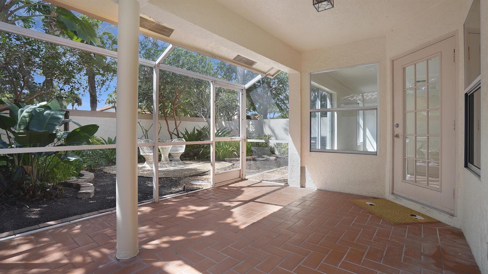 Screened Patio