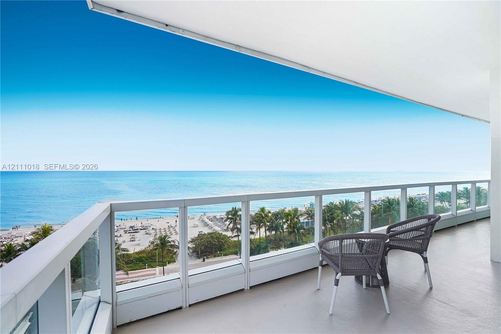 Fontainebleau III Ocean Club (Sorrento) · #709 in Miami Beach - Photo 6