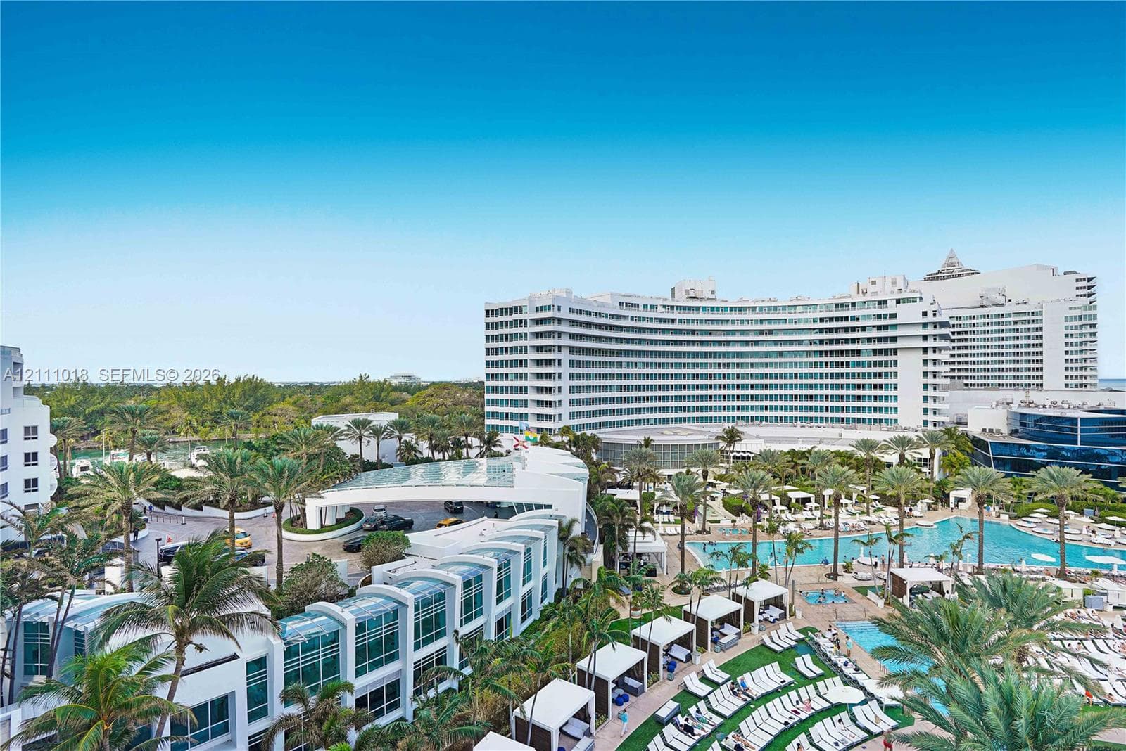 Fontainebleau III Ocean Club (Sorrento) · #709 in Miami Beach - Photo 5