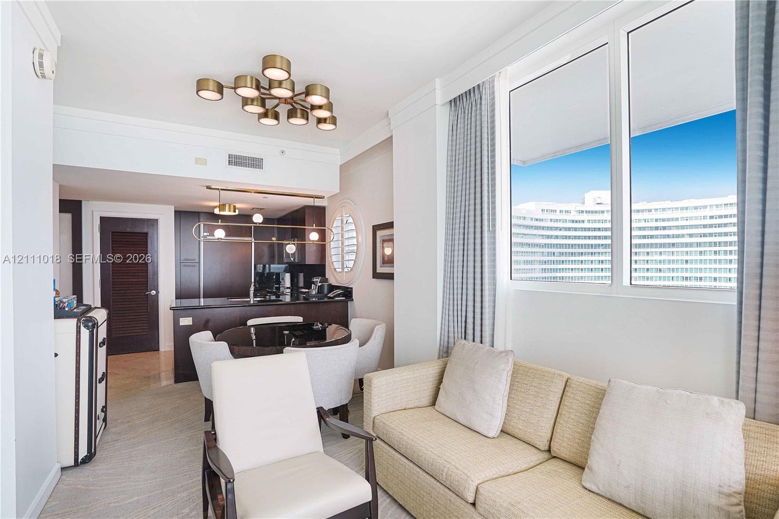 Fontainebleau III Ocean Club (Sorrento) · #709 in Miami Beach - Photo 11