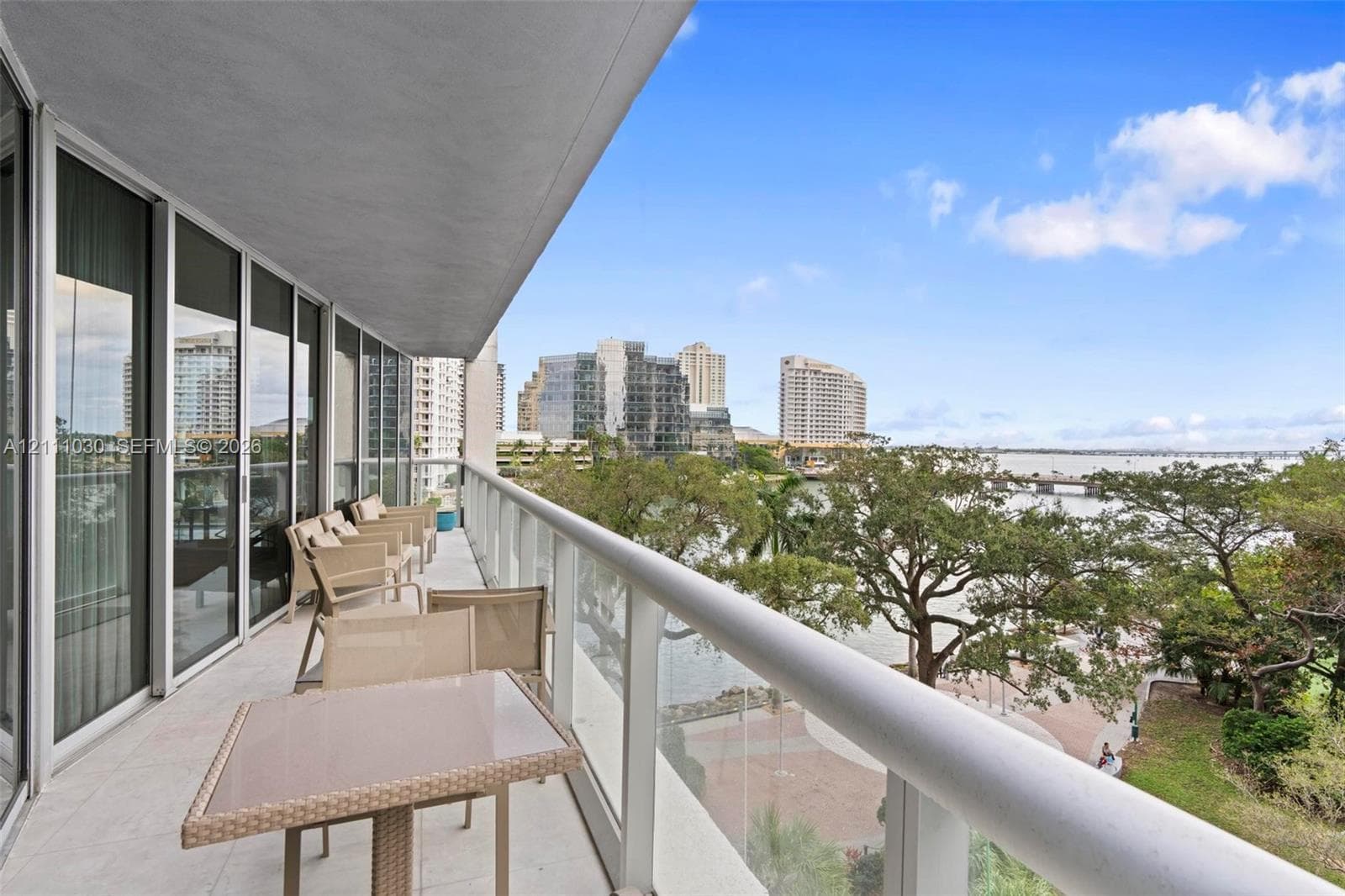 Icon Brickell II · #501 in Miami - Photo 3