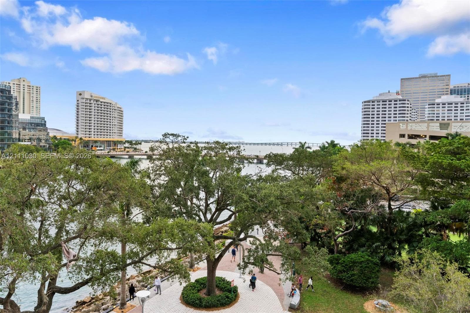 Icon Brickell II · #501 in Miami - Photo 20